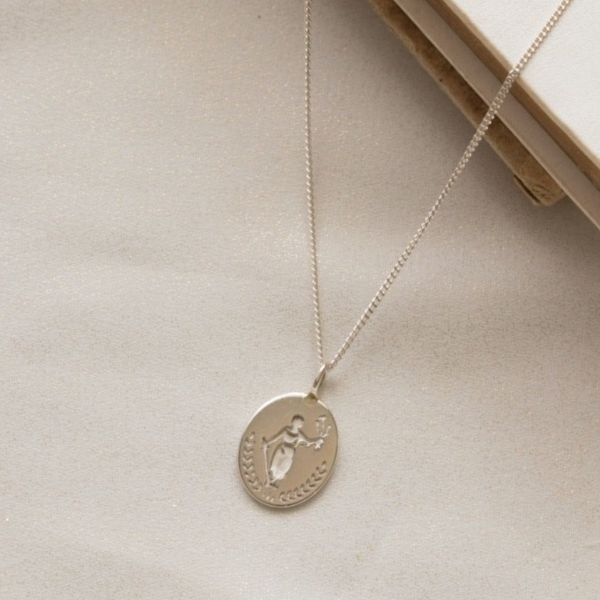 Lady of Liberty Pendant in Silver – Miinella Jewellery