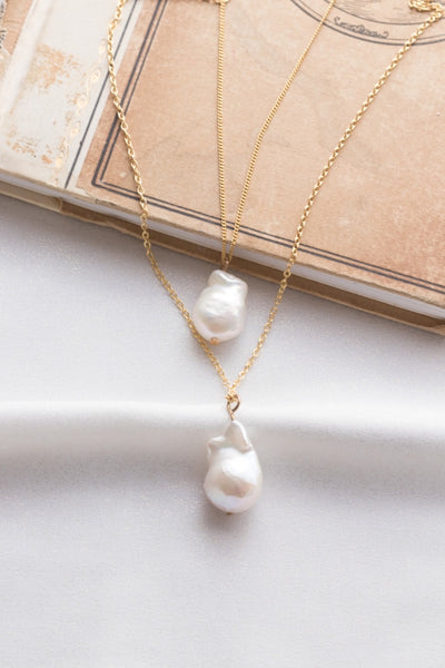 Small Pearl of a Great Price Pendant In Gold