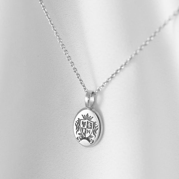 Oval Customisable Crest Pendant in 9ct White Gold