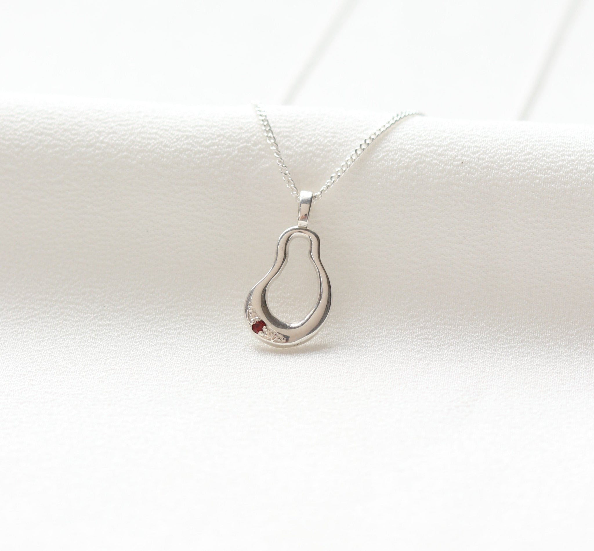 The Garnet Devotion Pendant