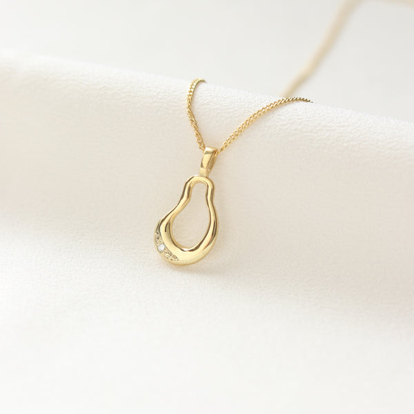 The Diamond Victory Pendant