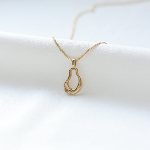 ⁠The Peridot Praise Pendant