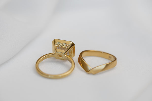 Jovie Fold-Over Band In Gold