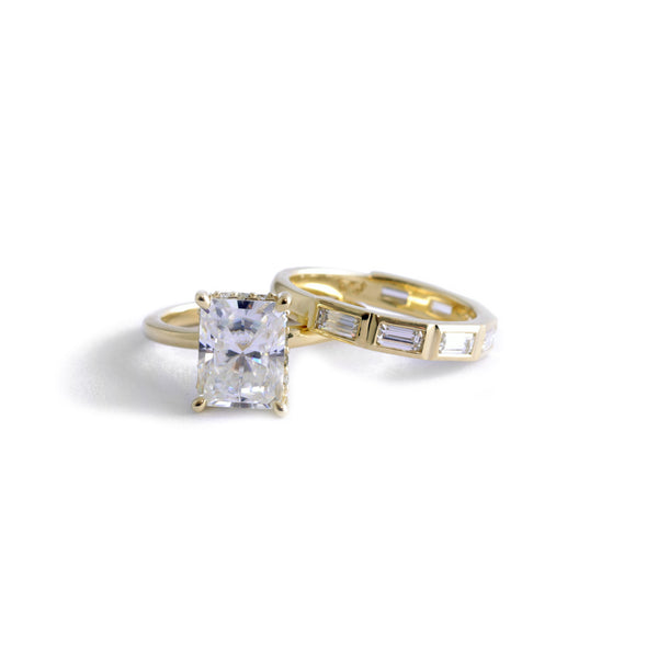 Baguette Moissanite Wedding Band In 9ct Yellow Gold