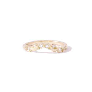 Scroll Curved Band In 9ct Yellow Gold