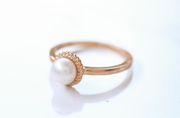 Grace Woven Pearl Ring In Rose Gold