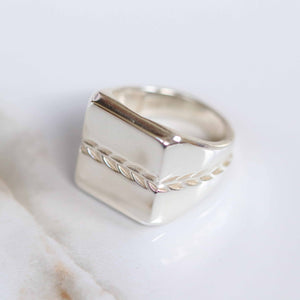 Othniel Woven Signet Ring In Silver